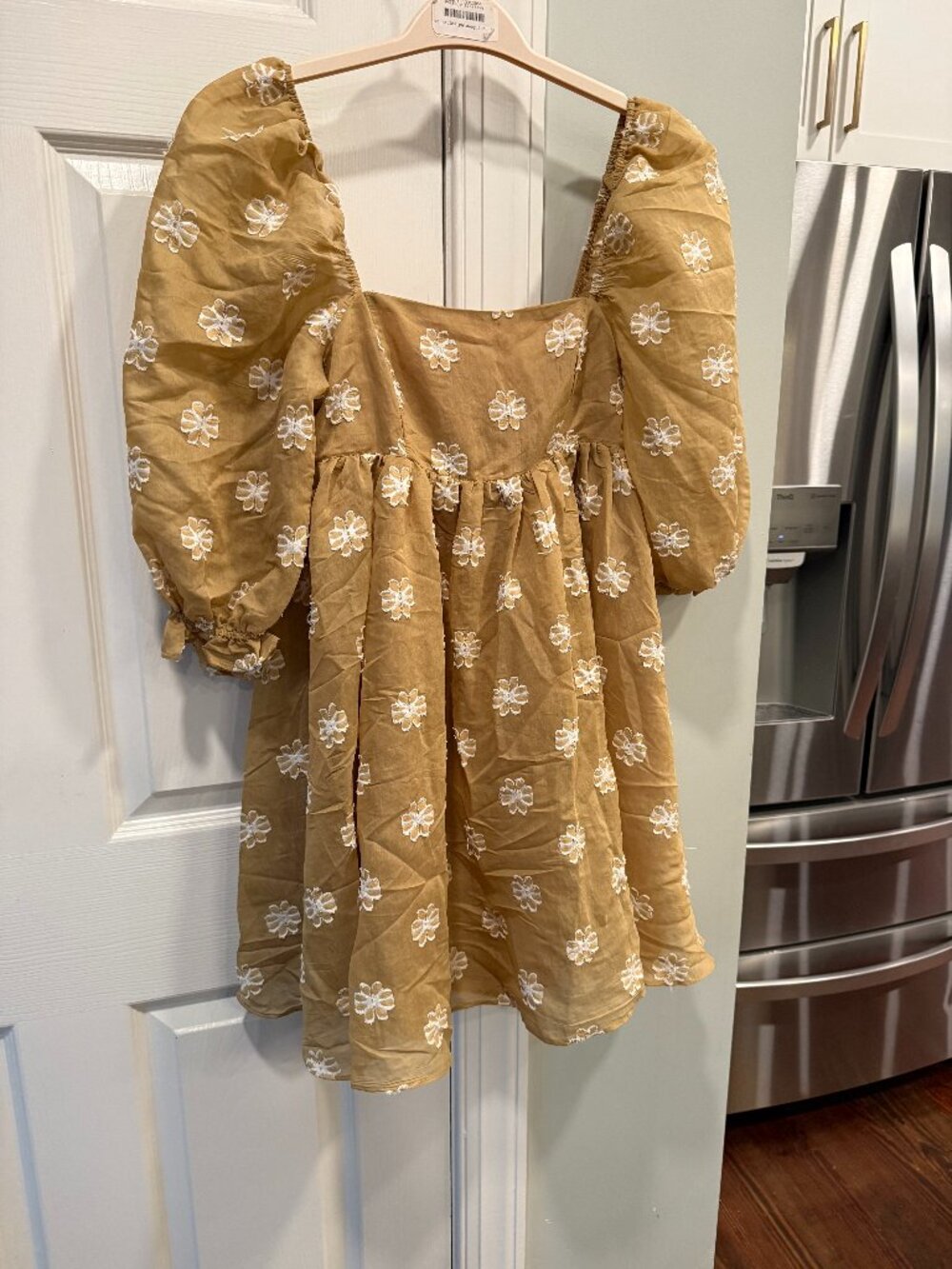 Storia Mustard Embroidered Daisy Puff Sleeve Babydoll Mini Dress Size S
